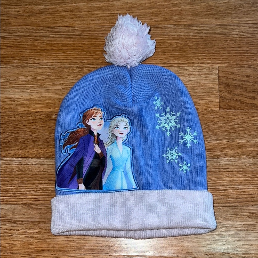Elsa & Anna Winter Hat, Frozen Movie With Snowflakes